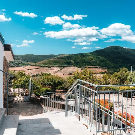 La Mandrolla - Overlooking Trentova Bay * אגרופולי